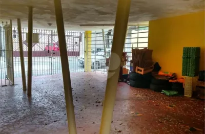 Terreno à venda na Rua Ibiporã, Parque São Lucas, São Paulo