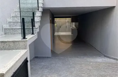Casa com 3 quartos à venda na Rua Dentista Barreto, Vila Carrão, São Paulo