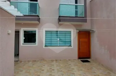 Casa com 2 quartos à venda na Rua das Tuberosas, Vila Lucia, São Paulo