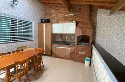 Casa com 3 quartos à venda na Rua Pascoal Ranieri Mazzilli, Vila Mendes, São Paulo