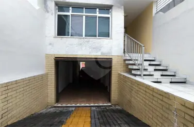 Sobrado com 3 quartos para locação em jardim avelino - sp