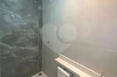 Casa com 3 quartos à venda na Rua Barão do Pirai, Vila Lucia, São Paulo