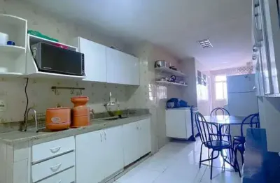 Apartamento 2 quartos a venda com vista permanente para o mar