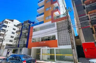 Apartamento com dois quartos, sendo duas suítes a venda na praia do morro, em guarapari, a duas quadras do mar
