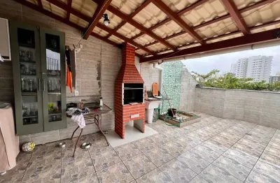 Cobertura duplex na praia do morro — 122 m² de conforto, estilo e terraço privativo com churrasqueira