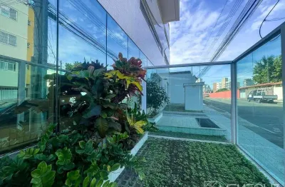 Para quem busca uma oportunidade com elevador: apartamento a venda praia do morro 2 quartos