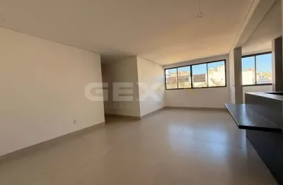 Apartamento à venda no centro, 3 quartos, 1 suíte e 2 semi-suítes e 3 vagas.