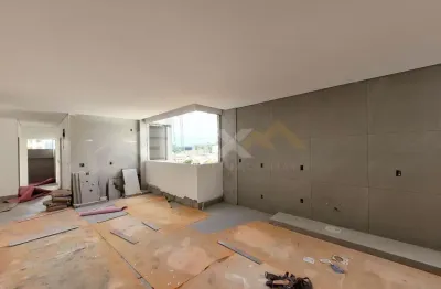 Apartamento à venda no centro, 3 quartos, 1 suíte e 2 vagas.