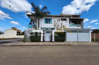 Casa com 4 quartos à venda na Rua Sergipe, 4031, São Roque, Divinópolis