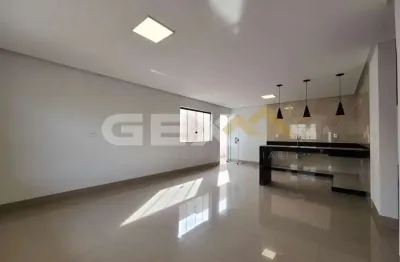 Apartamento térreo com área privativa e espaço gourmet no bairro jardim alterosa