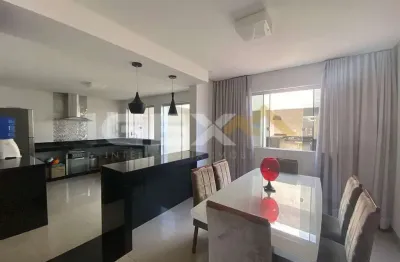 Casa com 3 quartos à venda na Rua Mauro Lino de Araujo, 131, Santa Marta, Divinópolis