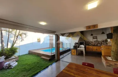Casa com 3 quartos à venda na Rua Geraldo Serrano, 2096, São José, Divinópolis
