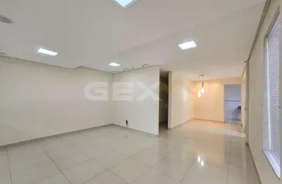 Casa com 3 quartos à venda na Rua Tiradentes, 723, São Sebastião, Divinópolis