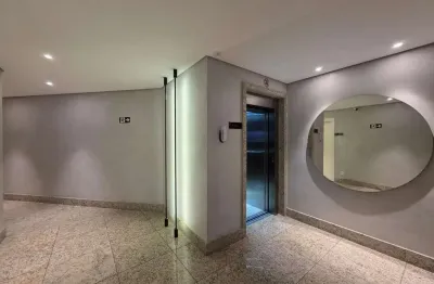Apartamento à venda ao lado do life center e do verdemar.
