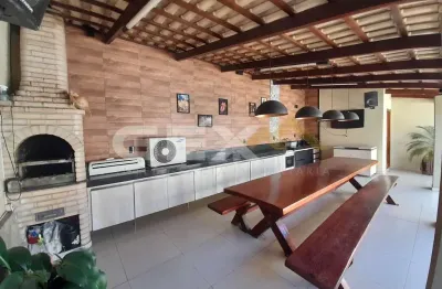 Casa com 5 quartos à venda na Rua Sabará, 11, Nossa Senhora das Graças, Divinópolis