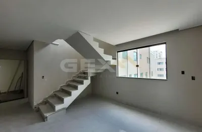 Cobertura duplex no residencial hatra localizado na rua bahia