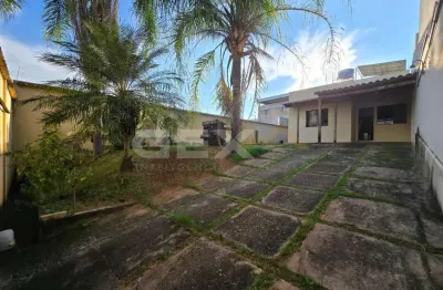 Casa à venda, 03 quartos, 01 suíte, 04 vagas, rua vera moreira de castro, manoel