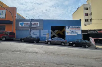 Galpão à venda com 800m²,  sendo 20m² de frente, rua piauí, centro - divinópolis