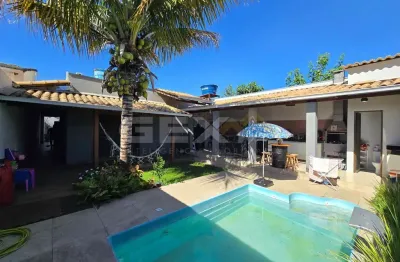Casa com espaço gourmet completo no bairro nossa senhora das graças