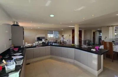 Cobertura 2 pavimentos à venda no bairro São José, 4 quartos sendo 2 suítes e ár