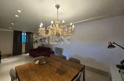Apartamento de primeiro andar, na rua espirito santo, no bairro sidil