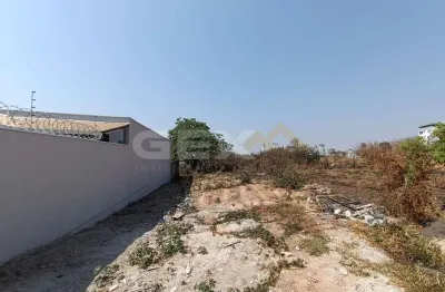 Terreno em condomínio fechado à venda na Rua João Adelino Pires, LOTE 324, Chanadour, Divinópolis