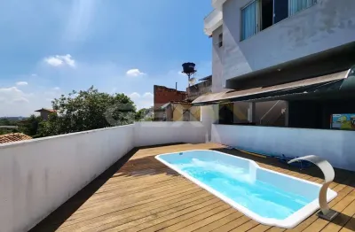 Casa à venda no bairro belvedere, 3 quartos sendo 1 suíte e espaço gourmet.