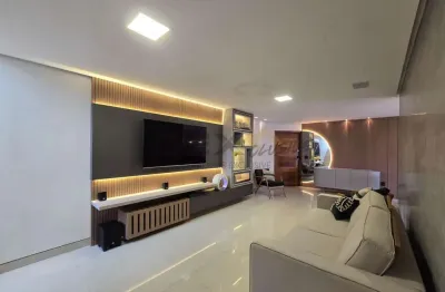 Cobertura duplex à venda no centro, 3 quartos, 1 suíte com closet e 4 vagas livr