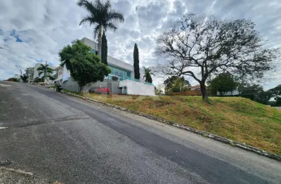 Lote à venda de 600m²  no condomínio ville royalle - divinópolis/mg