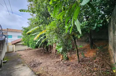 Terreno à venda na Rua Cornélia Silva, Belvedere, Divinópolis