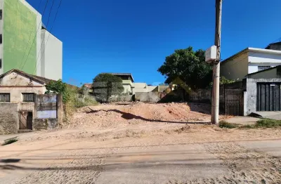 Terreno em condomínio fechado à venda na Rua Gonçalves Dias, 284, Porto Velho, Divinópolis