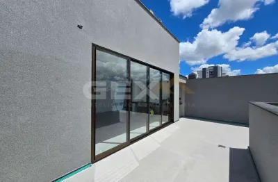 Cobertura duplex à venda sendo de alto padrão no Centro, 3 quartos, 2 suítes e 3