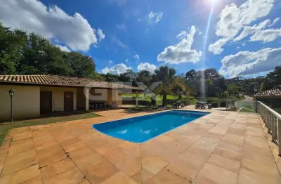 Chácara à venda em Marilândia, 6 quartos, espaço gourmet com piscina.