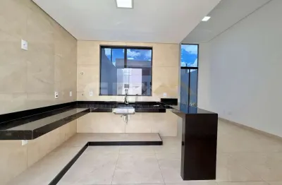 Casa à venda no bairro Fábio Notini, 3 quartos, 1 suíte e 2 vagas.