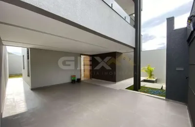 Casa à venda no Residencial Altaville, 4 quartos, 1 suíte com closet e 3 vagas.
