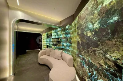 Apartamento à venda no centro, com 3 quartos sendo 1 suíte.