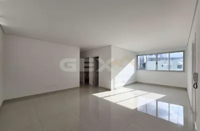 Apartamento à venda no centro, 3 quartos, 3 suítes e 2 vagas.