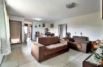 Casa com 3 quartos à venda no Comasa, Joinville 