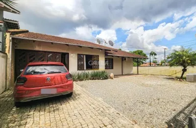 Casa com 4 quartos à venda no Saguaçu, Joinville 