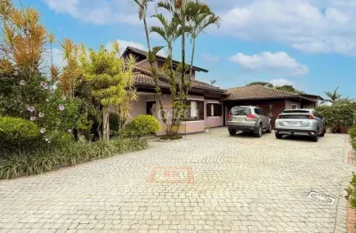 Casa no centro (pirabeiraba) com 3 quartos para venda, 268 m²