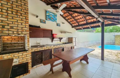 Casa com 3 quartos à venda no Saguaçu, Joinville 
