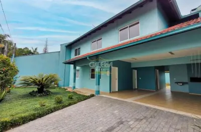 Casa no bom retiro com 5 quartos para locação, 219 m²
