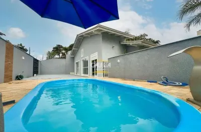 Casa no floresta com 3 quartos para locação, 115 m²
