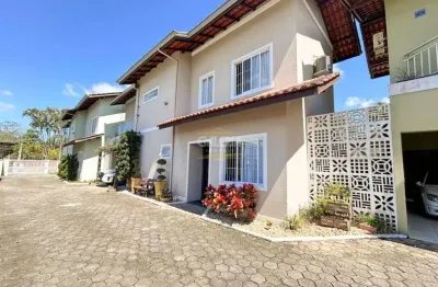 Condomínio fechado no glória com 3 quartos para venda, 131 m²