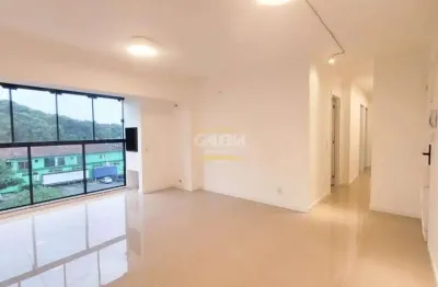 Apartamento com 3 quartos para alugar no Glória, Joinville 