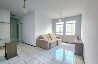 Apartamento com 3 quartos para alugar no Bucarein, Joinville 