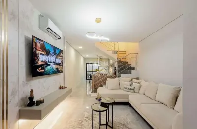 SOBRADO GEMINADO no BOM RETIRO com 3 quartos para VENDA, 132 m²