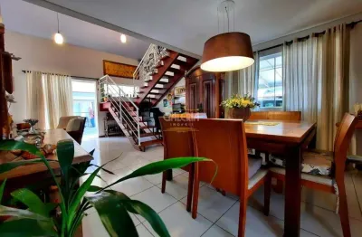 Casa com 5 quartos à venda no Floresta, Joinville 