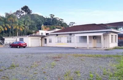 Terreno à venda no Anita Garibaldi, Joinville 