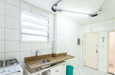 Vendo excelente apartamento no coração de icaraí a 2 quadras da praia